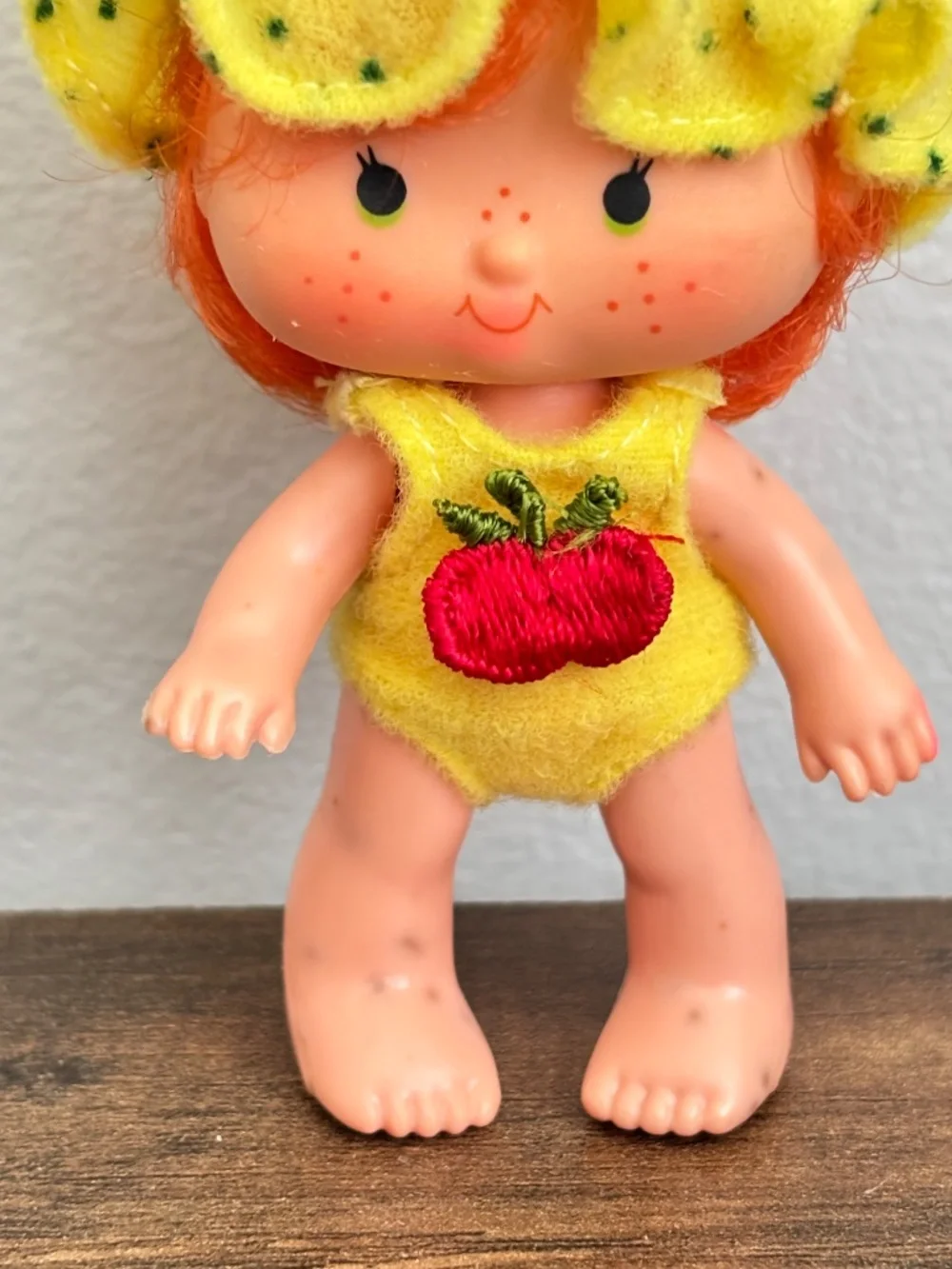 VINTAGE Strawberry Shortcake Doll Apple Dumplin Figure Outfit Hat Kenner 1979